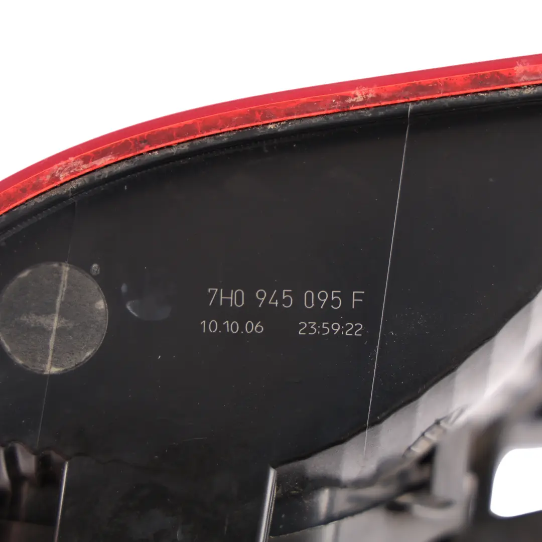 Lamp Left N/S Side Panel Tail Light to Volkswagen Transporter T5 Rear with Part number 7H0945095F Volkswagen Transporter T5 Rear Lamp Left N/S Side Panel Tail Light - SKU 7H0945095F - Part number 7H0945095F