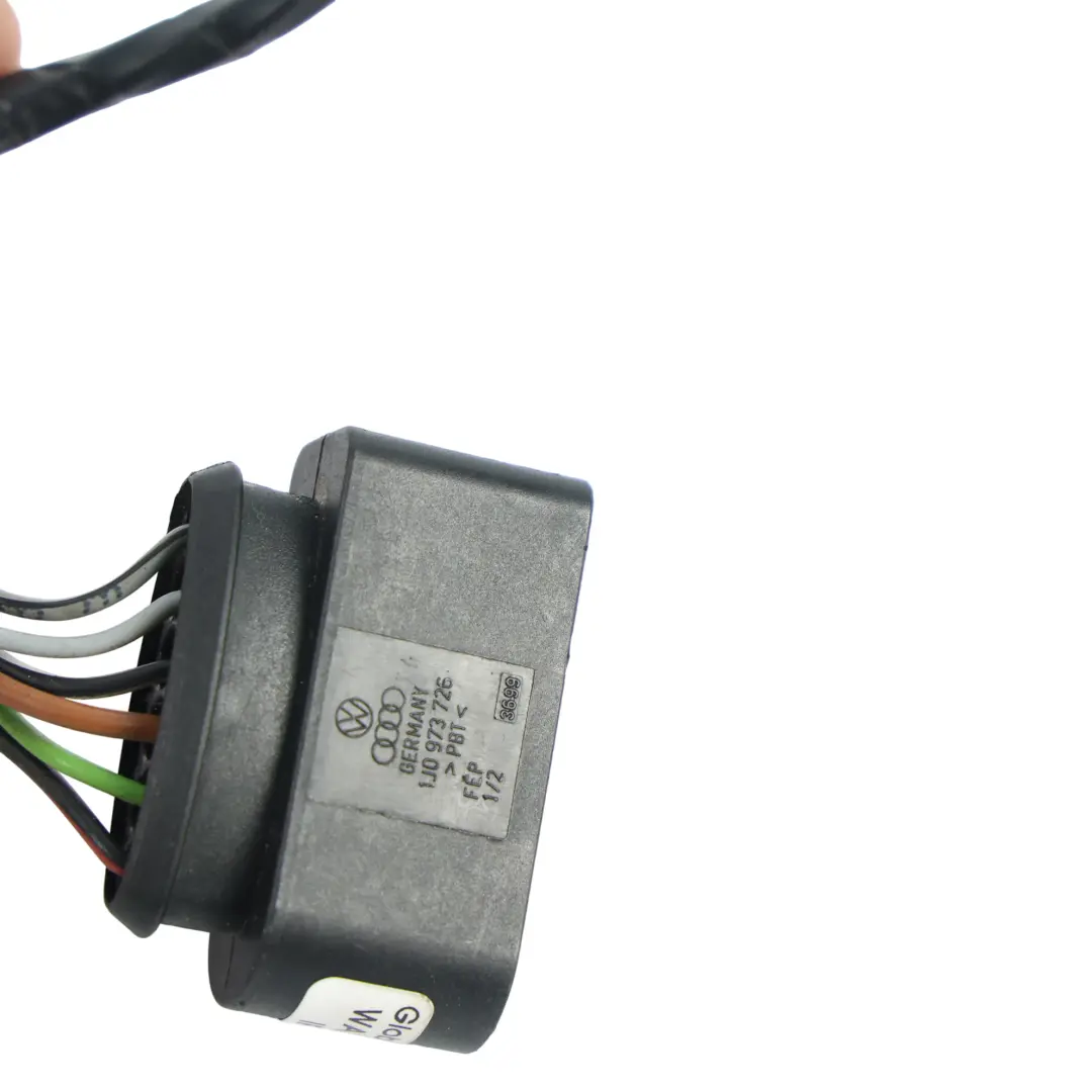 Tail Light Wiring Harness Cable Plug Left N/S to VW Transporter T5 Rear with Part number 7H0945095J VW Transporter T5 Rear Tail Light Wiring Harness Cable Plug Left N/S - SKU 7H0945095J-1 - Part number 7H0945095J