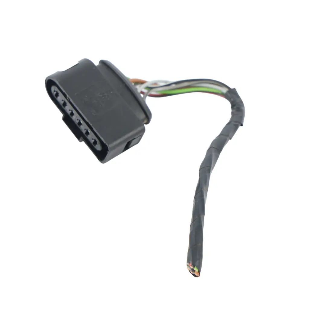 Volkswagen Transporter T5 Cableado Luz Trasera Conector Izquierdo - SKU 7H0945095J-1 - Número de pieza 7H0945095J