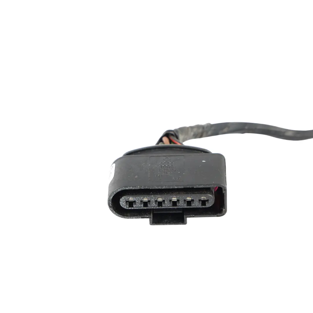 Lamp Tail Light Wiring Cable Right O/S to Volkswagen Transporter T5 Rear with Part number 7H0945096L Volkswagen Transporter T5 Rear Lamp Tail Light Wiring Cable Right O/S - SKU 7H0945096L-2 - Part number 7H0945096L