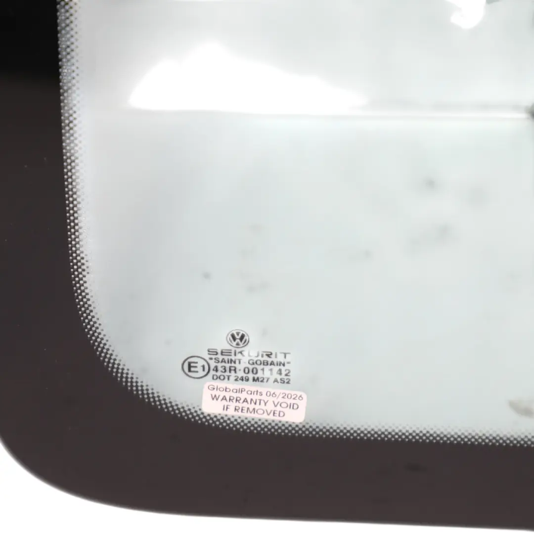 Side Window Rear Right O/S AS2 to Volkswagen VW Transporter T5 with Part number 7H1845332AN Volkswagen VW Transporter T5 Side Window Rear Right O/S AS2 - SKU 7H1845332AN - Part number 7H1845332AN