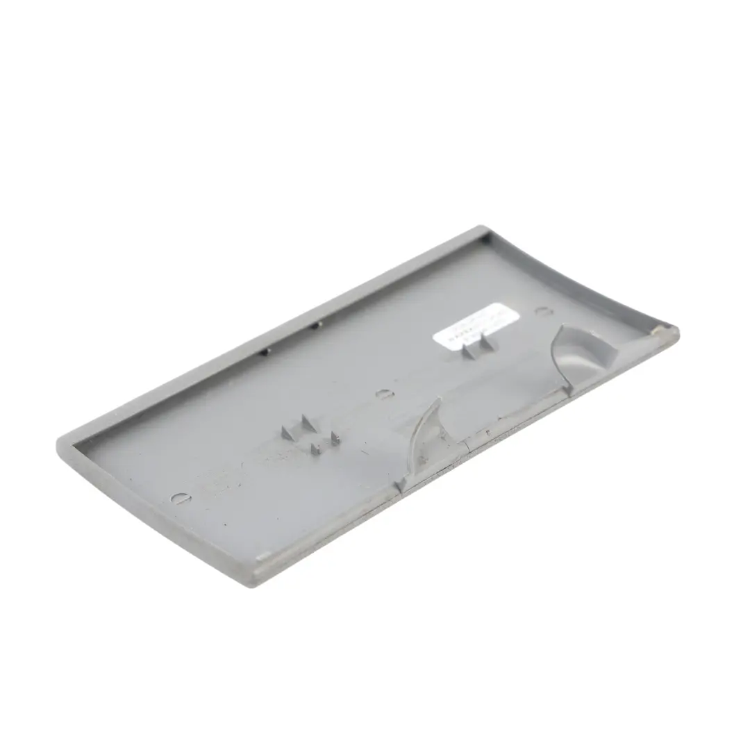 Portabicchiere Posacenere Pannello Grigio per Volkswagen Transporter T5 con numero di parte 7H2657325 Volkswagen Transporter T5 Portabicchiere Posacenere Pannello Grigio - SKU 7H2657325 - Numero di parte 7H2657325