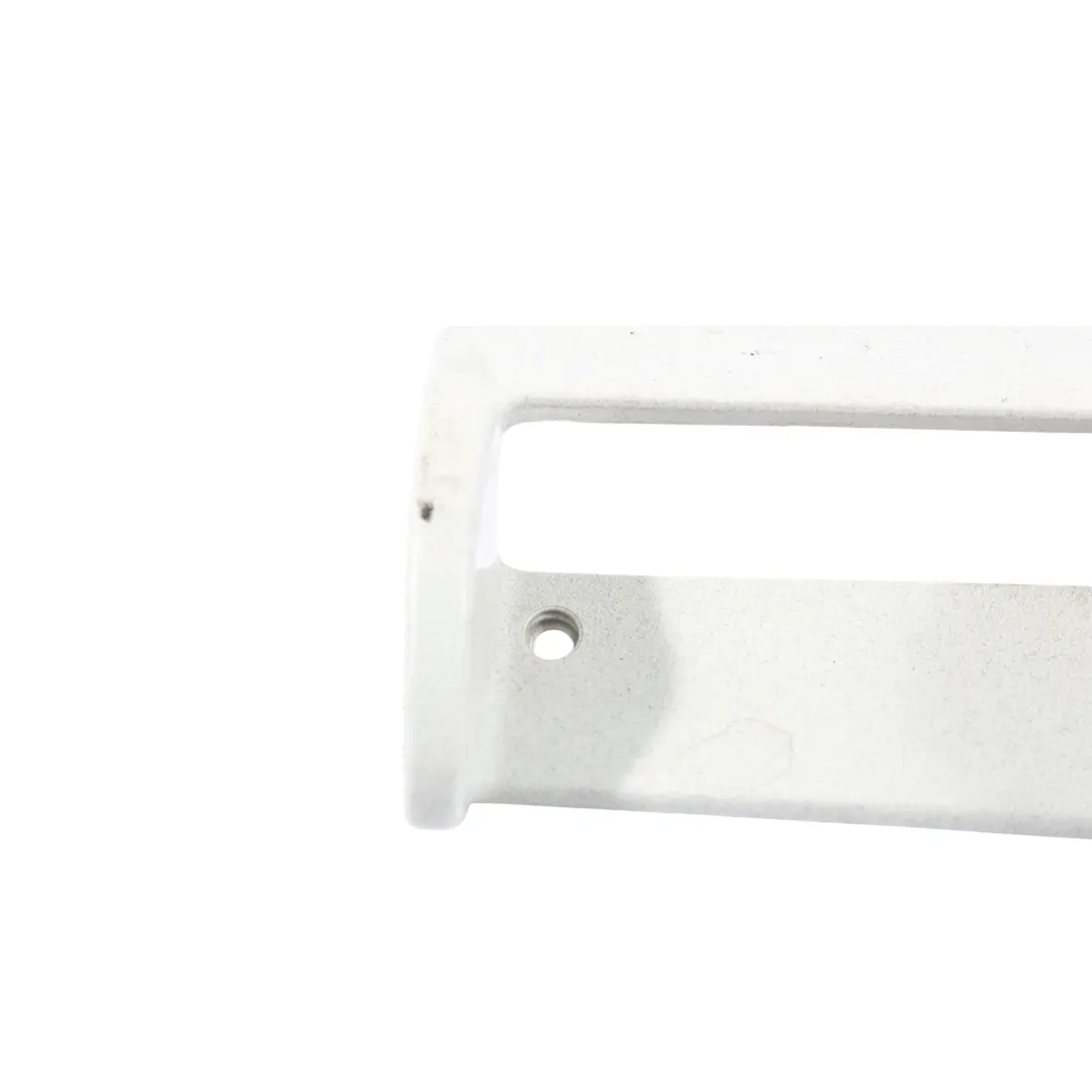 Poignée Porte Coulissante Droite Grise pour Volkswagen Transporter T5 à propos du numéro de pièce 7H5867620E Volkswagen Transporter T5 Poignée Porte Coulissante Droite Grise - SKU 7H5867620E - Numéro de pièce 7H5867620E