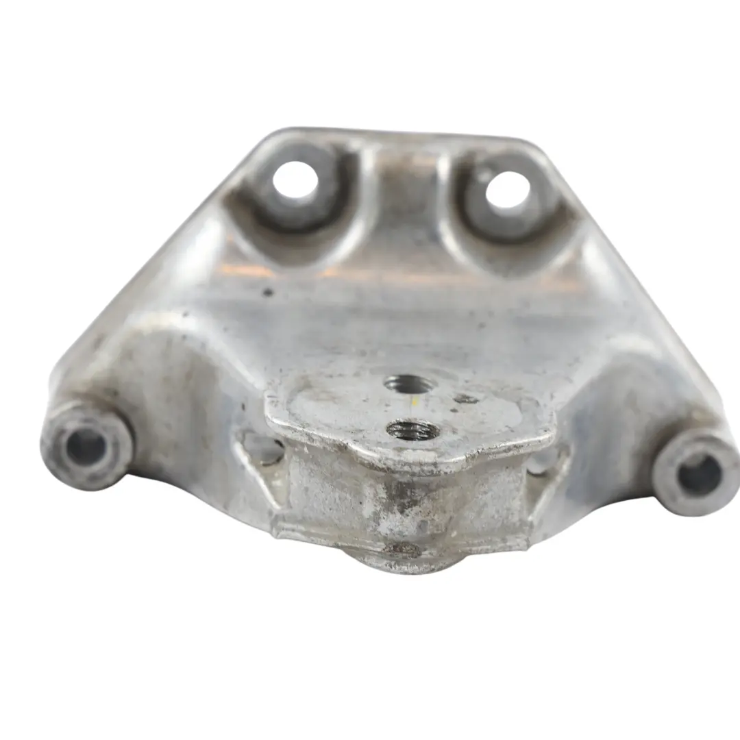 Porsche Cayenne 92A Verteilergetriebe Halter Halterung Träger - SKU 7L0399649E - Teilenummer 7L0399649E