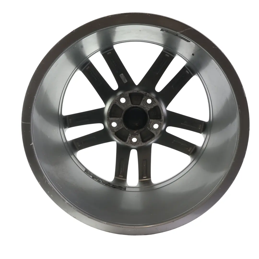 Volkswagen Touareg 7L Llanta 19" 9J ET:60 Estrella Doble Radio - SKU 7L6601025S-4 - Número de pieza 7L6601025S