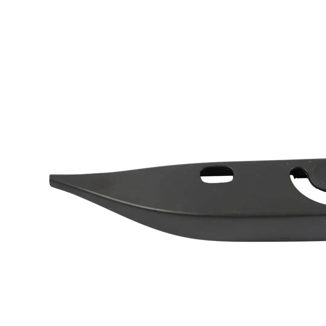 7L AL Portellone Pannello Inferiore Vetro Nero per Volkswagen Touareg con numero di parte 7L6867717B Volkswagen Touareg 7L AL Portellone Pannello Inferiore Vetro Nero - SKU 7L6867717B - Numero di parte 7L6867717B