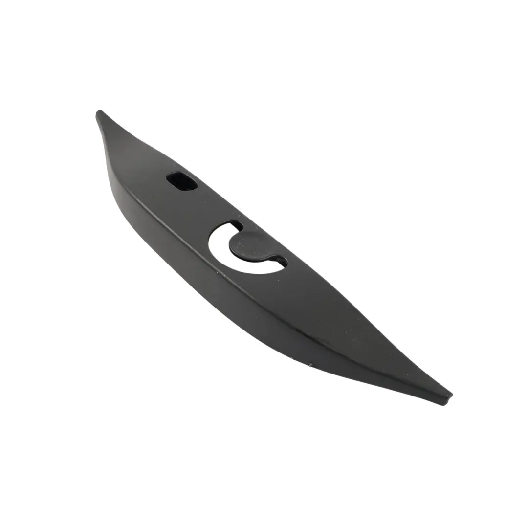 7L AL Portellone Pannello Inferiore Vetro Nero per Volkswagen Touareg con numero di parte 7L6867717B Volkswagen Touareg 7L AL Portellone Pannello Inferiore Vetro Nero - SKU 7L6867717B - Numero di parte 7L6867717B