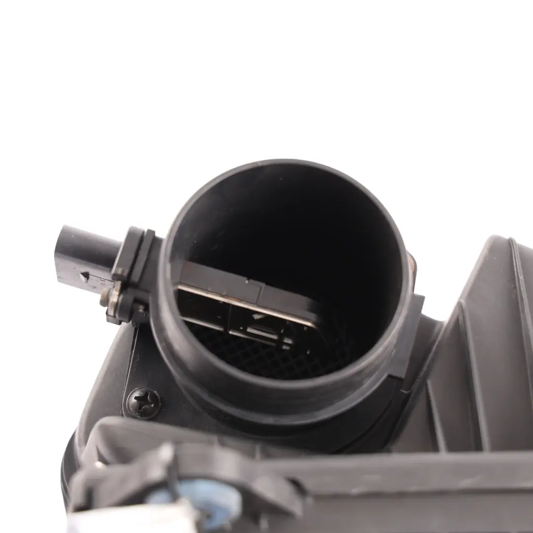 Filter Box Airbox With Air Flow Mass Meter 4.2 TDI to Audi Q7 4L Air with Part number 7L8129607F Audi Q7 4L Air Filter Box Airbox With Air Flow Mass Meter 4.2 TDI - SKU 7L8129607F - Part number 7L8129607F