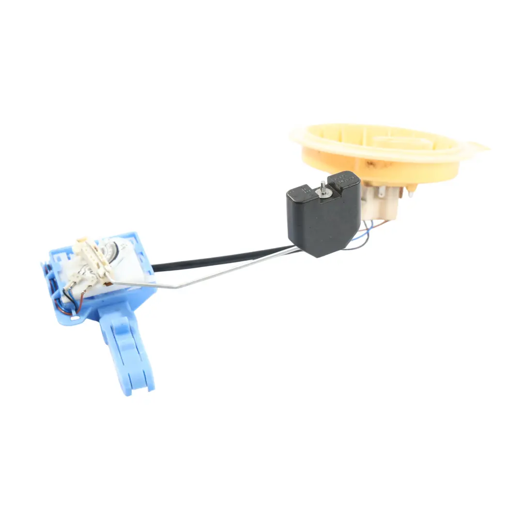 Porsche Cayenne 92A Tapa Brida Bomba Combustible Superior Izquierda - SKU 7L8919679E-1 - Número de pieza 7L8919679E