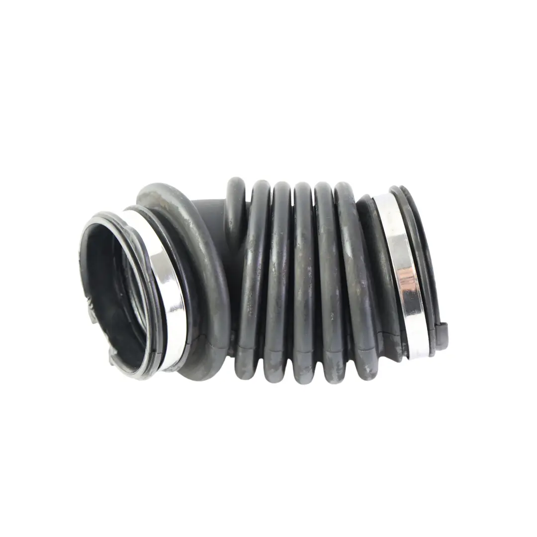 Ford Focus Titanium Tubo Manicotto Aspirazione Filtro Aria - SKU 7M51-9A673-LC - Numero di parte 7M51-9A673-LC