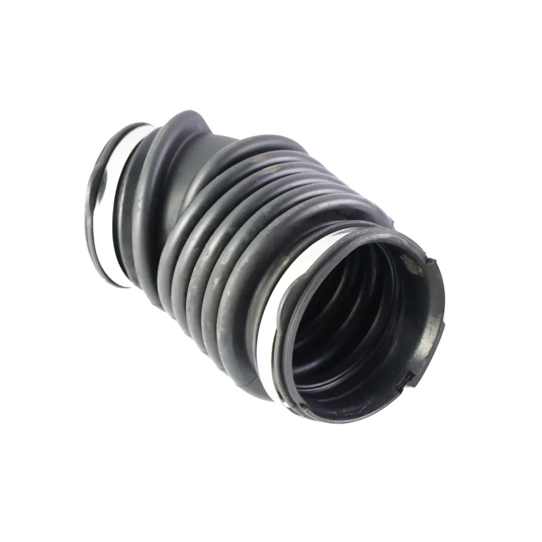 Ford Focus Titanium Tuyau Conduit Admission Filtre à Air - SKU 7M51-9A673-LC - Numéro de pièce 7M51-9A673-LC