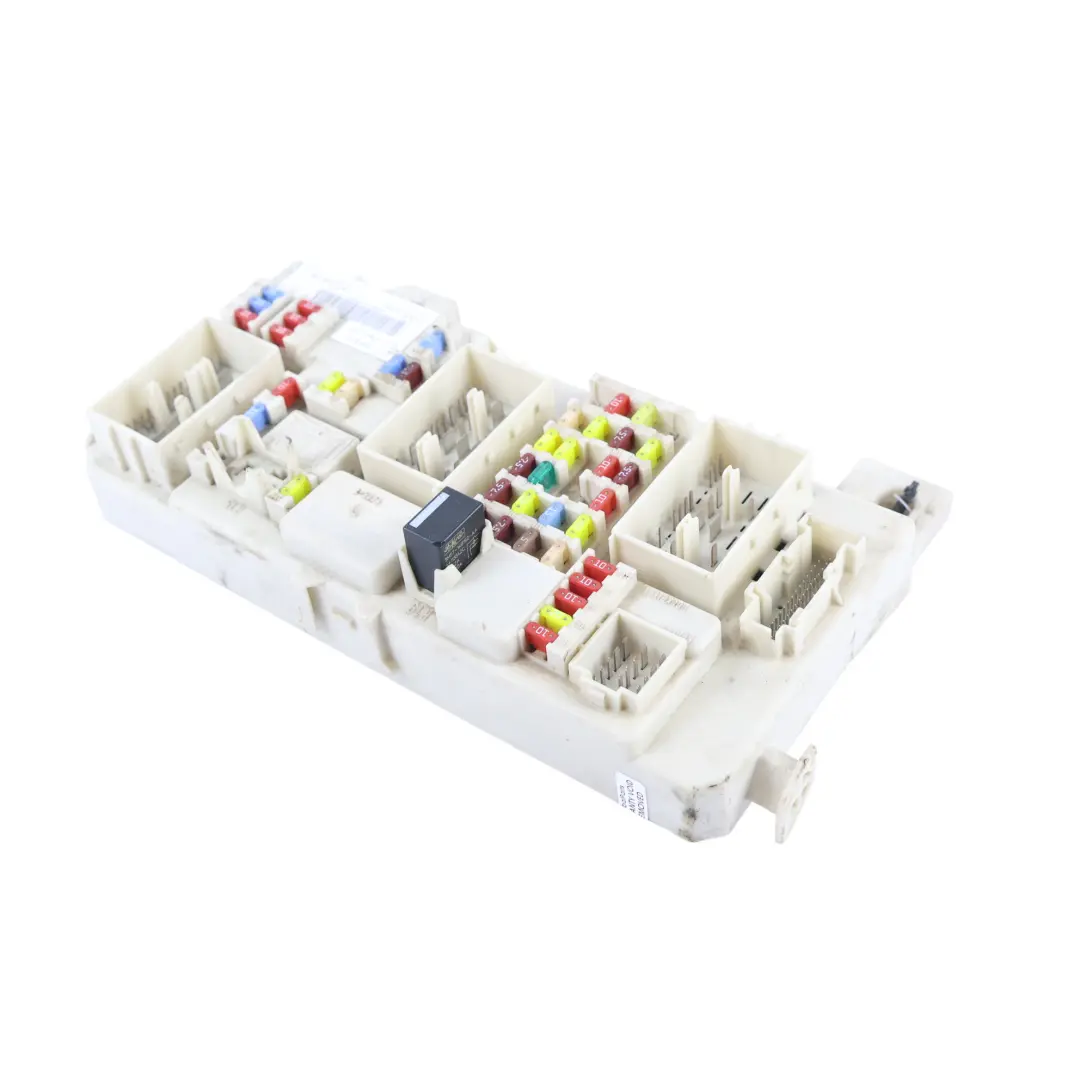C394 Módulo Control Carrocería BCM Caja Fusibles para Ford Kuga con número de pieza 7M5T-14A073-FG Ford Kuga C394 Módulo Control Carrocería BCM Caja Fusibles - SKU 7M5T-14A073-FG - Número de pieza 7M5T-14A073-FG