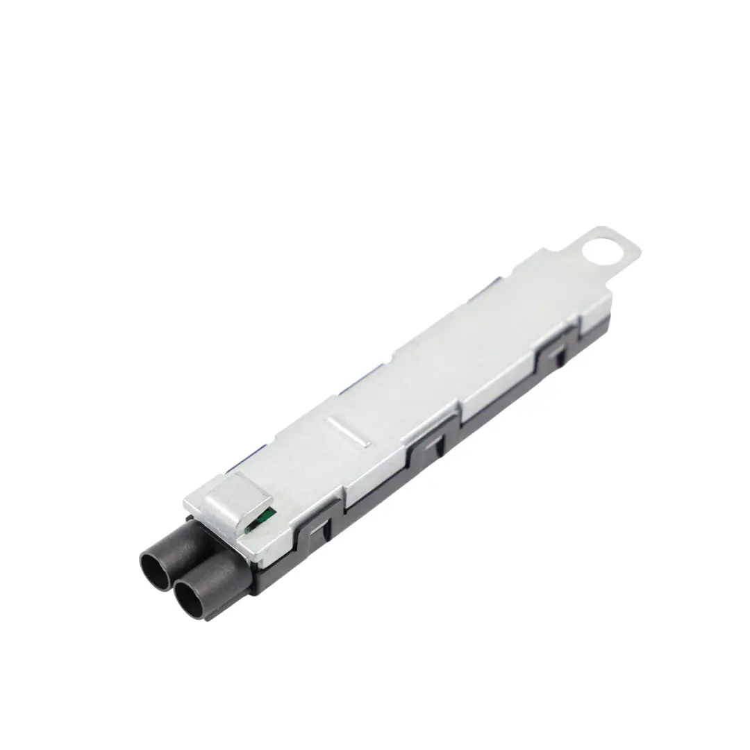 Seat Alhambra 7N Amplificateur Antenne FM2 DAB Droit - SKU 7N0035552Q - Numéro de pièce 7N0035552Q