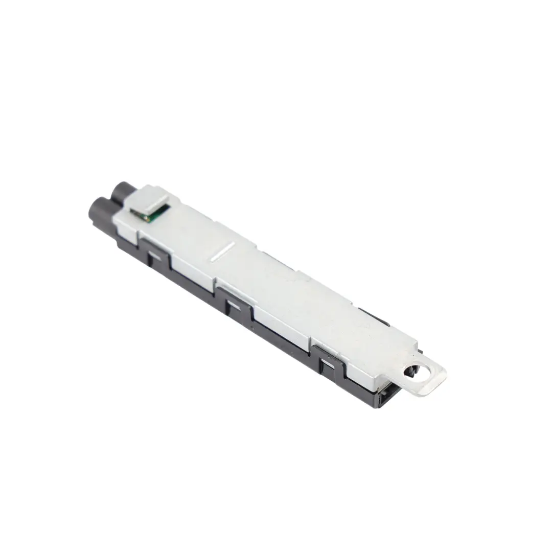 Seat Alhambra 7N Antennenverstärker FM2 DAB Rechts - SKU 7N0035552Q - Teilenummer 7N0035552Q