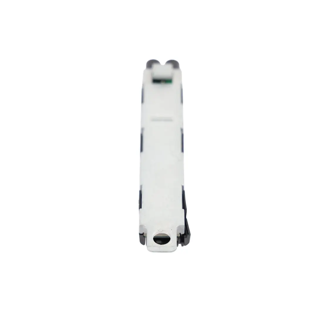 7N Amplificateur Antenne FM2 DAB Droit pour Seat Alhambra à propos du numéro de pièce 7N0035552Q Seat Alhambra 7N Amplificateur Antenne FM2 DAB Droit - SKU 7N0035552Q - Numéro de pièce 7N0035552Q