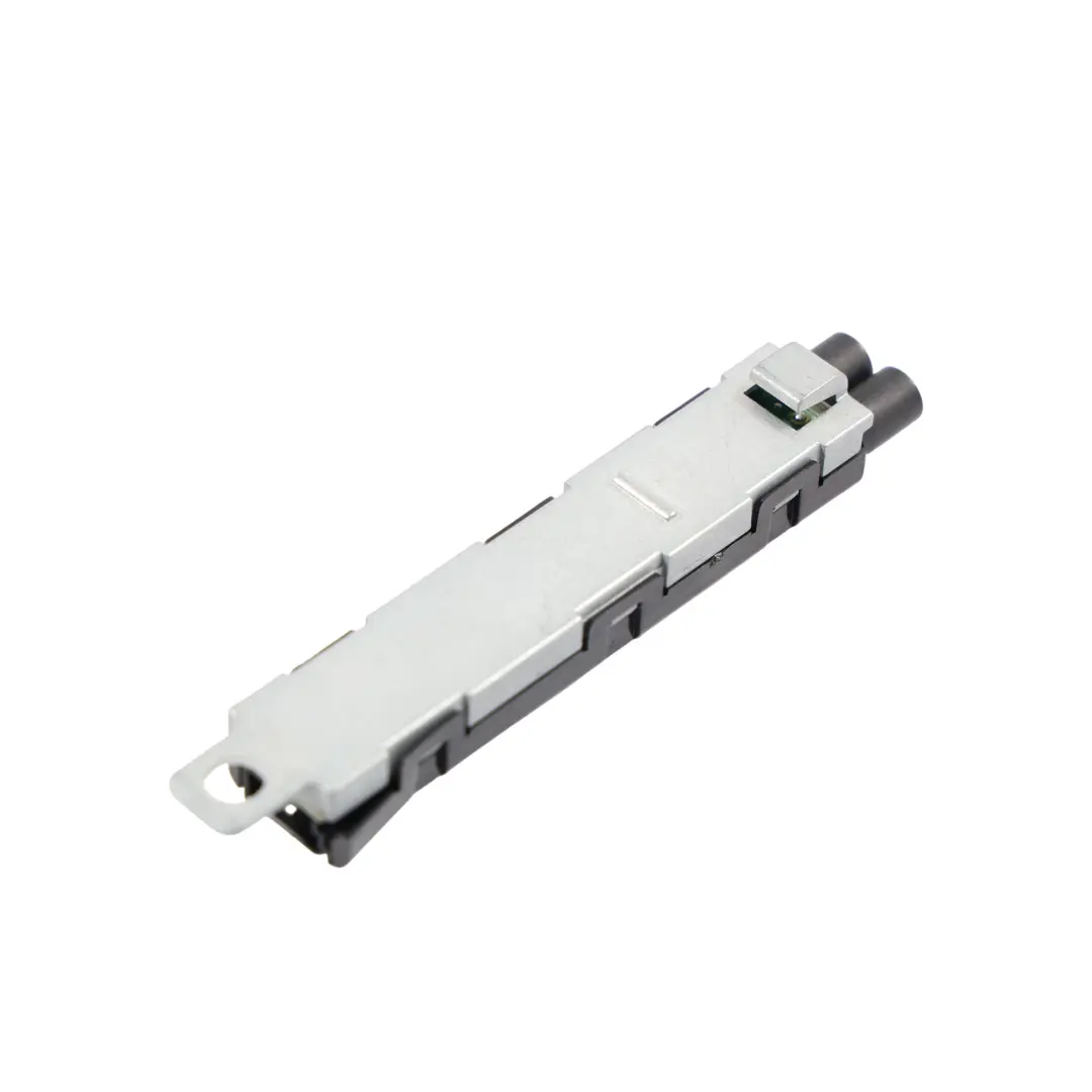 Seat Alhambra 7N Amplificador Antena FM2 DAB Derecho - SKU 7N0035552Q - Número de pieza 7N0035552Q
