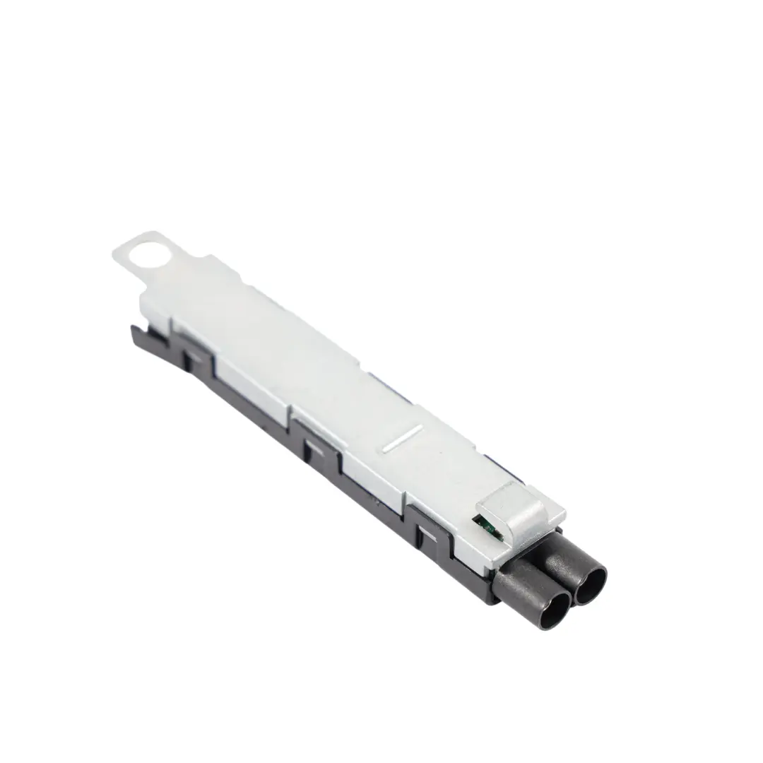7n Aerial Antenna Amplifier FM2 DAB Right O/S to Seat Alhambra with Part number 7N0035552Q Seat Alhambra 7n Aerial Antenna Amplifier FM2 DAB Right O/S - SKU 7N0035552Q - Part number 7N0035552Q