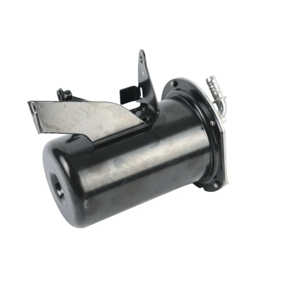 Alloggio Filtro Gasolio 2.0 TDI per Audi Q3 8U VW Tiguan 5N con numero di parte 7N0127399AC Audi Q3 8U VW Tiguan 5N Alloggio Filtro Gasolio 2.0 TDI - SKU 7N0127399AC - Numero di parte 7N0127399AC