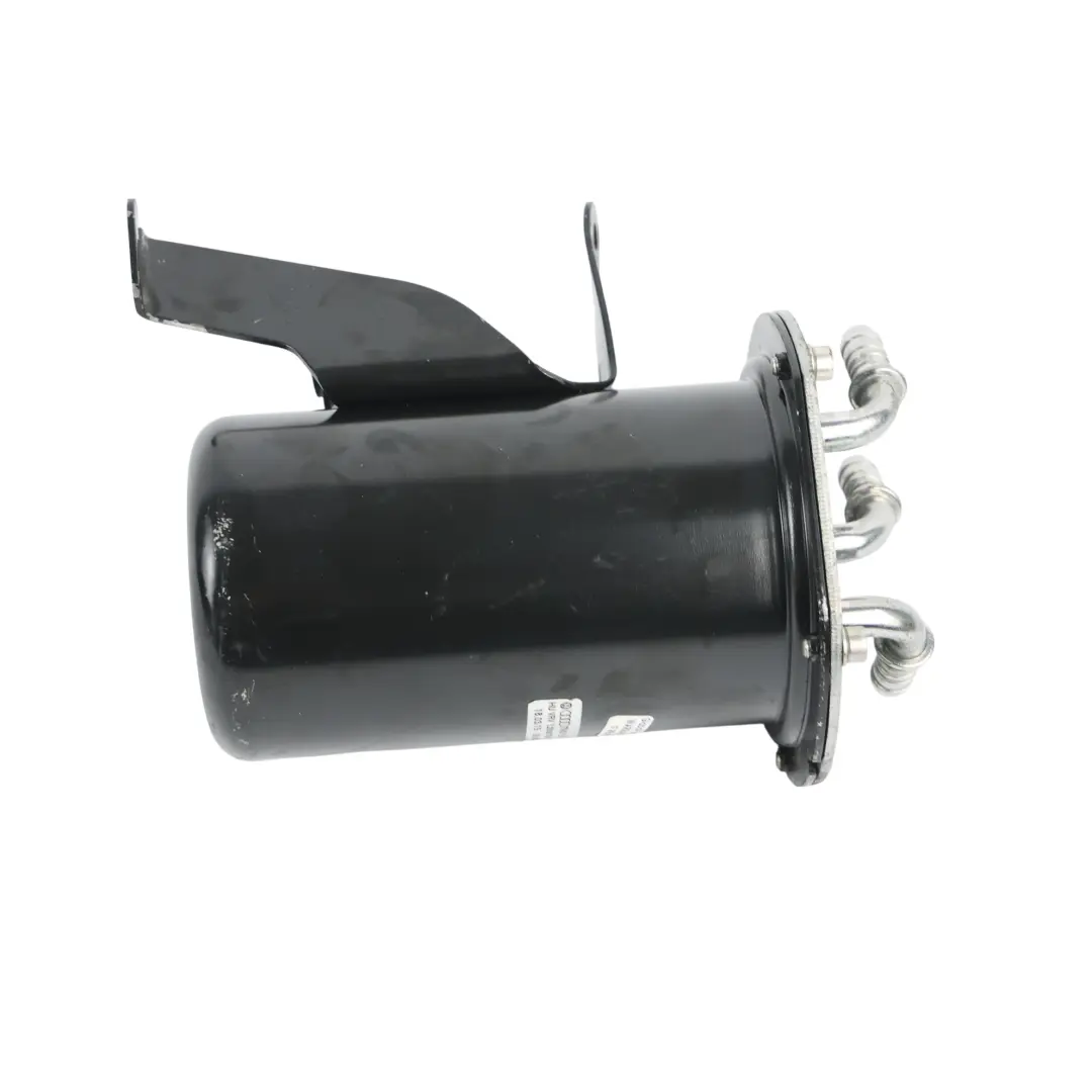 Alloggio Filtro Gasolio 2.0 TDI per Audi Q3 8U VW Tiguan 5N con numero di parte 7N0127399AC Audi Q3 8U VW Tiguan 5N Alloggio Filtro Gasolio 2.0 TDI - SKU 7N0127399AC - Numero di parte 7N0127399AC