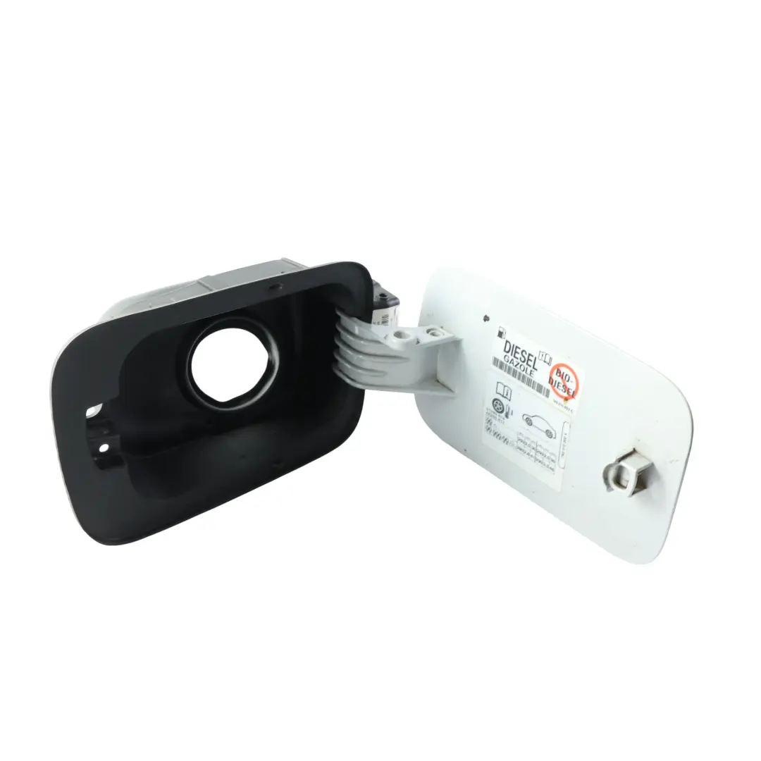 7N Sportello Tappo Carburante Bianco Argento B9Z per Seat Alhambra con numero di parte 7N0809857A Seat Alhambra 7N Sportello Tappo Carburante Bianco Argento B9Z - SKU 7N0809857A-WHS - Numero di parte 7N0809857A