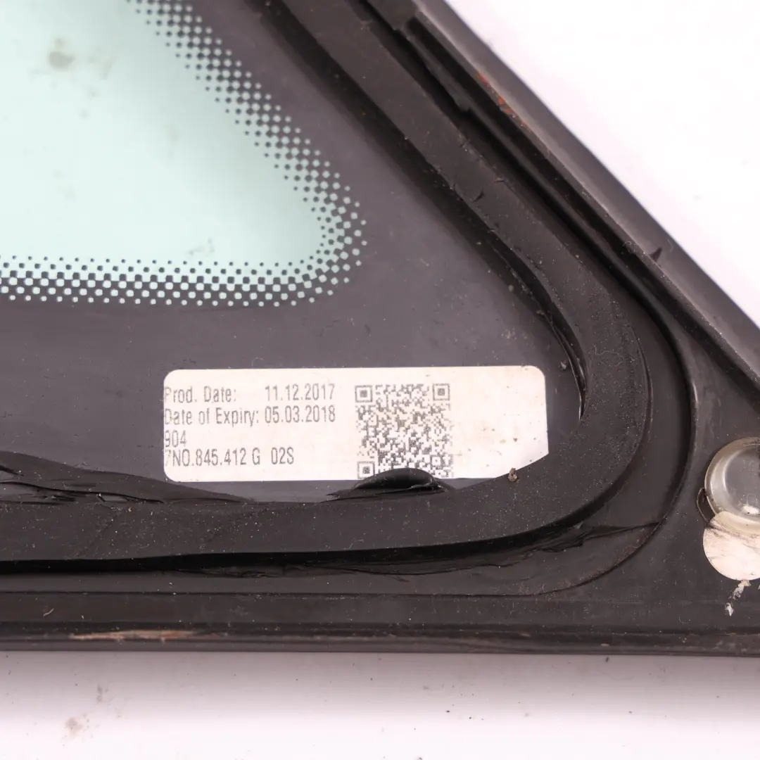 7N Szyba Karoseryjna Przednia Prawa Zielona do Seat Alhambra o numerze 7N0845412G Seat Alhambra 7N Szyba Karoseryjna Przednia Prawa Zielona - SKU 7N0845412G - Numer Części 7N0845412G