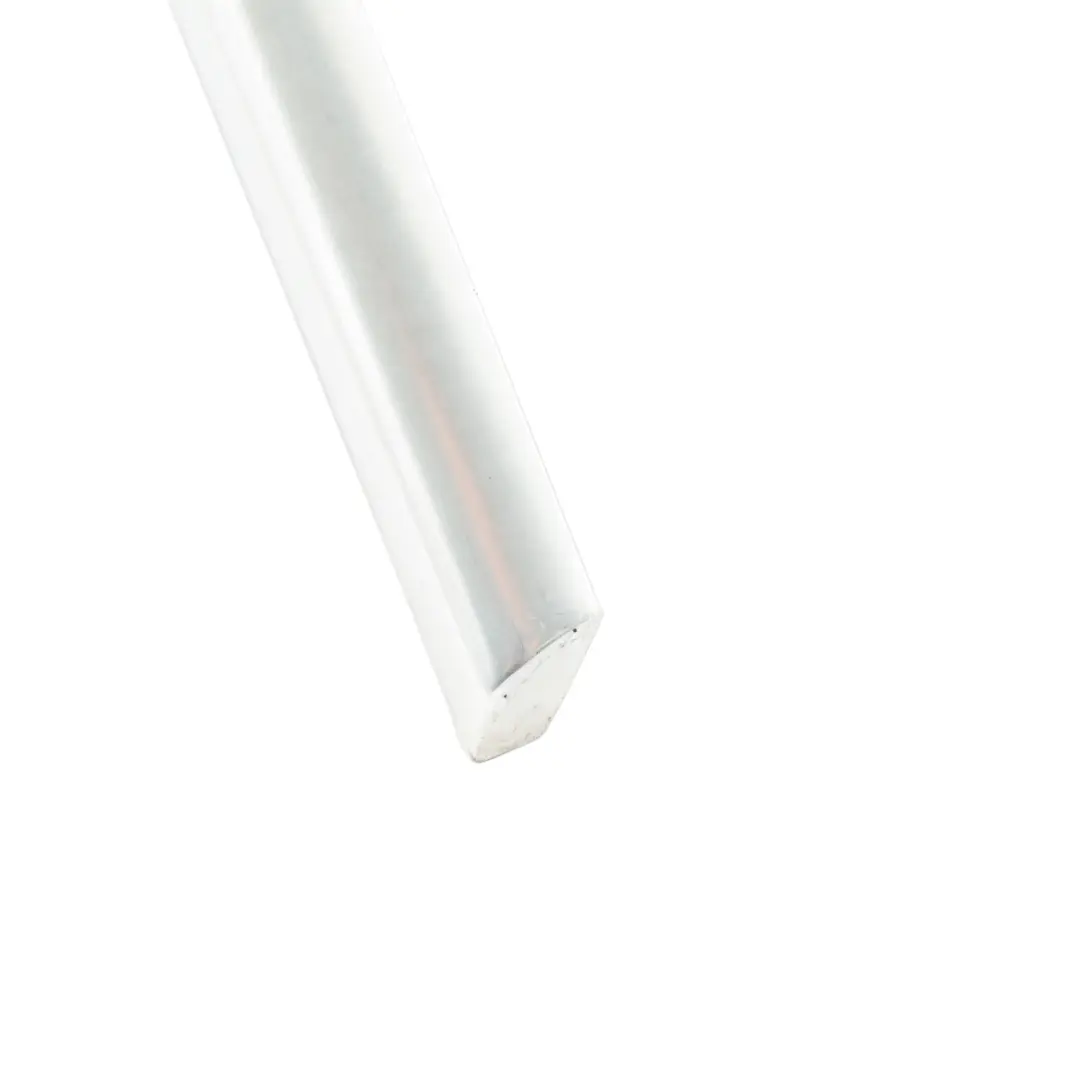 7N Heckscheibe Glas Zierleiste Rahmen Links 7N0853346A für Seat Alhambra mit Teilenummer 7N0853345A Seat Alhambra 7N Heckscheibe Glas Zierleiste Rahmen Links 7N0853346A - SKU 7N0853345A - Teilenummer 7N0853345A