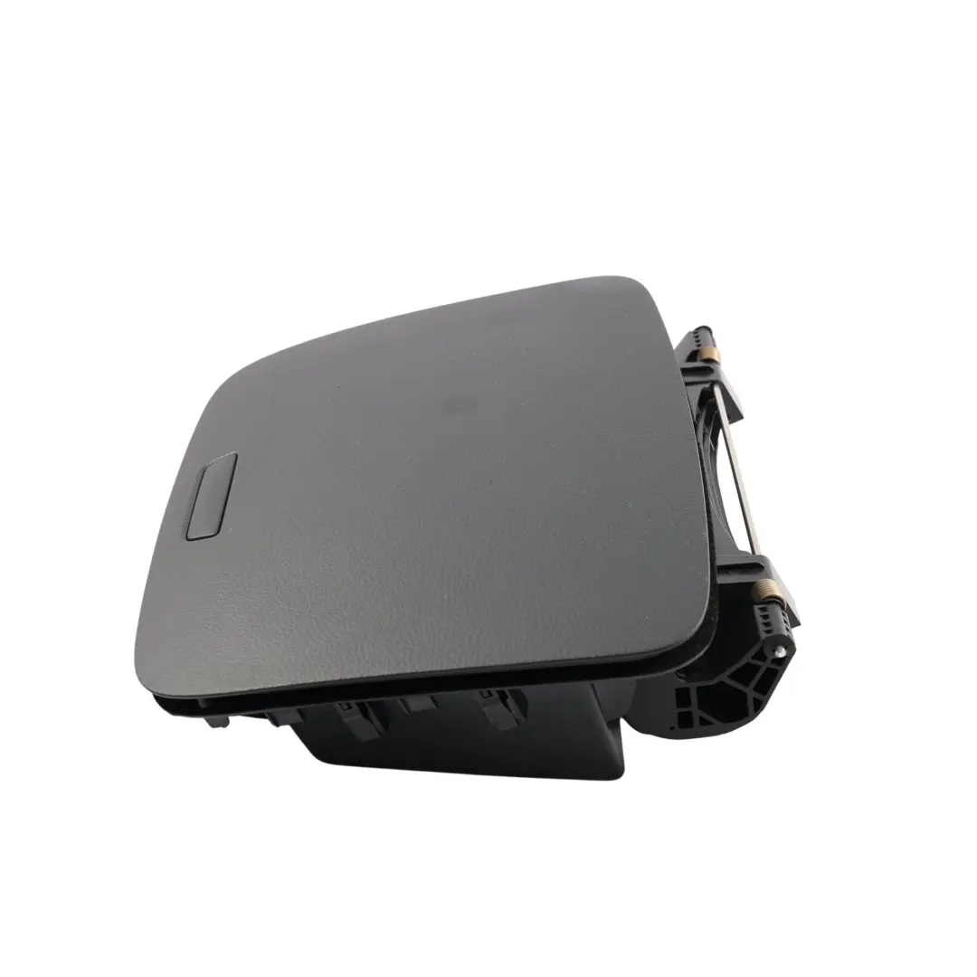 7N Compartimento Almacenamiento Salpicadero Negro para Seat Alhambra con número de pieza 7N0857922B Seat Alhambra 7N Compartimento Almacenamiento Salpicadero Negro - SKU 7N0857922B - Número de pieza 7N0857922B