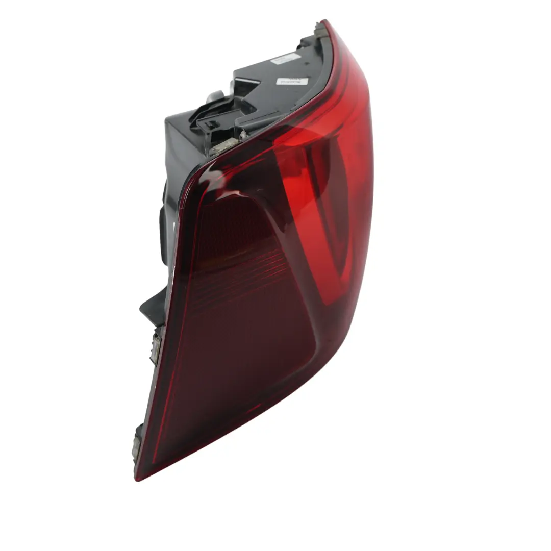 7N Luz Piloto Trasero Exterior Izquierdo para Seat Alhambra con número de pieza 7N5945207 Seat Alhambra 7N Luz Piloto Trasero Exterior Izquierdo - SKU 7N5945207 - Número de pieza 7N5945207