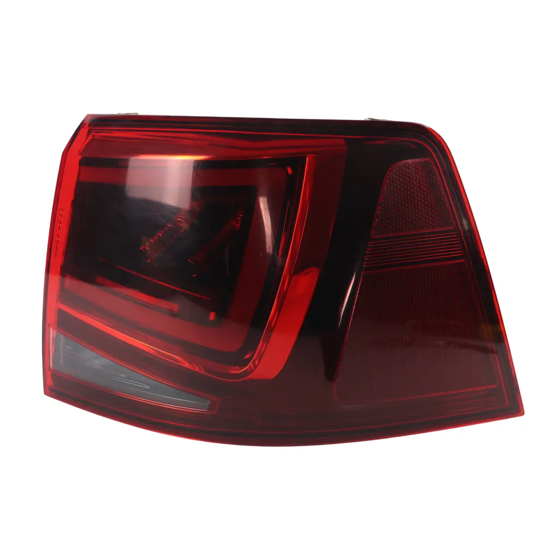 7N Fanale Posteriore Esterno Destro per Seat Alhambra con numero di parte 7N5945208 Seat Alhambra 7N Fanale Posteriore Esterno Destro - SKU 7N5945208 - Numero di parte 7N5945208