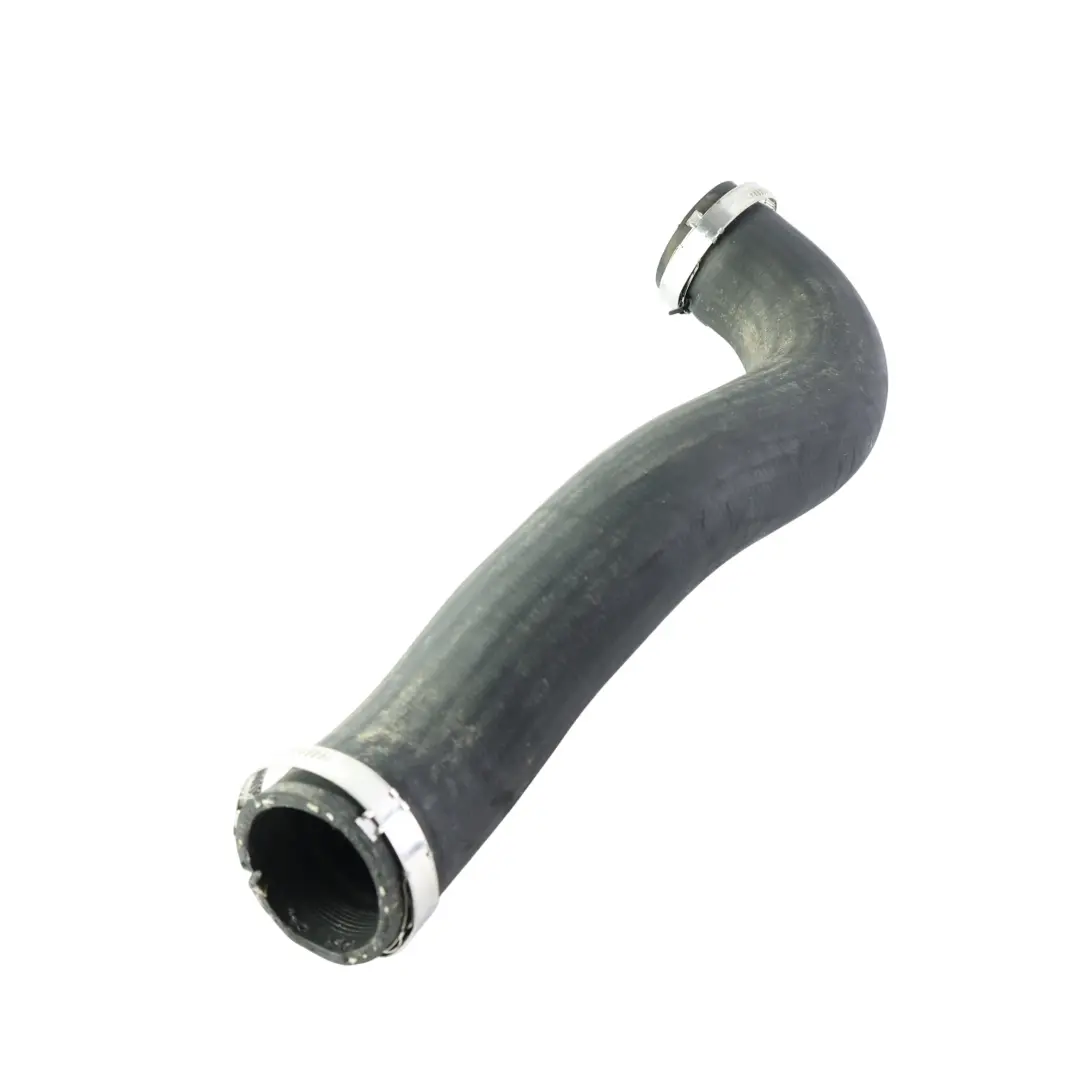 7P Manguera Intercooler Turbo 3.0 V6 Diésel para Volkswagen Touareg con número de pieza 7P0145737D Volkswagen Touareg 7P Manguera Intercooler Turbo 3.0 V6 Diésel - SKU 7P0145737D - Número de pieza 7P0145737D
