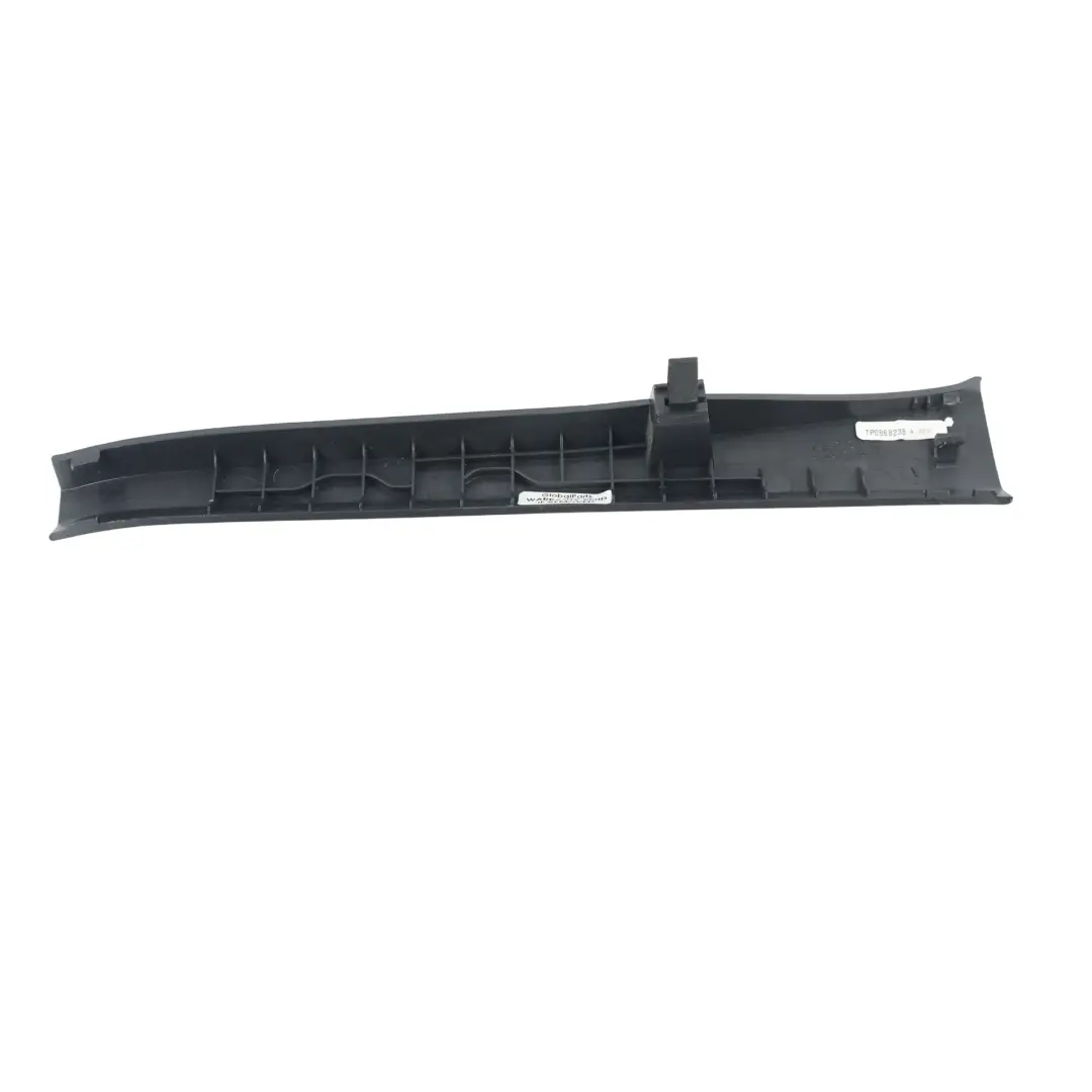 Volkswagen Touareg 7P Moldura Panel Pilar A Central Derecho Negro - SKU 7P0868238A - Número de pieza 7P0868238A