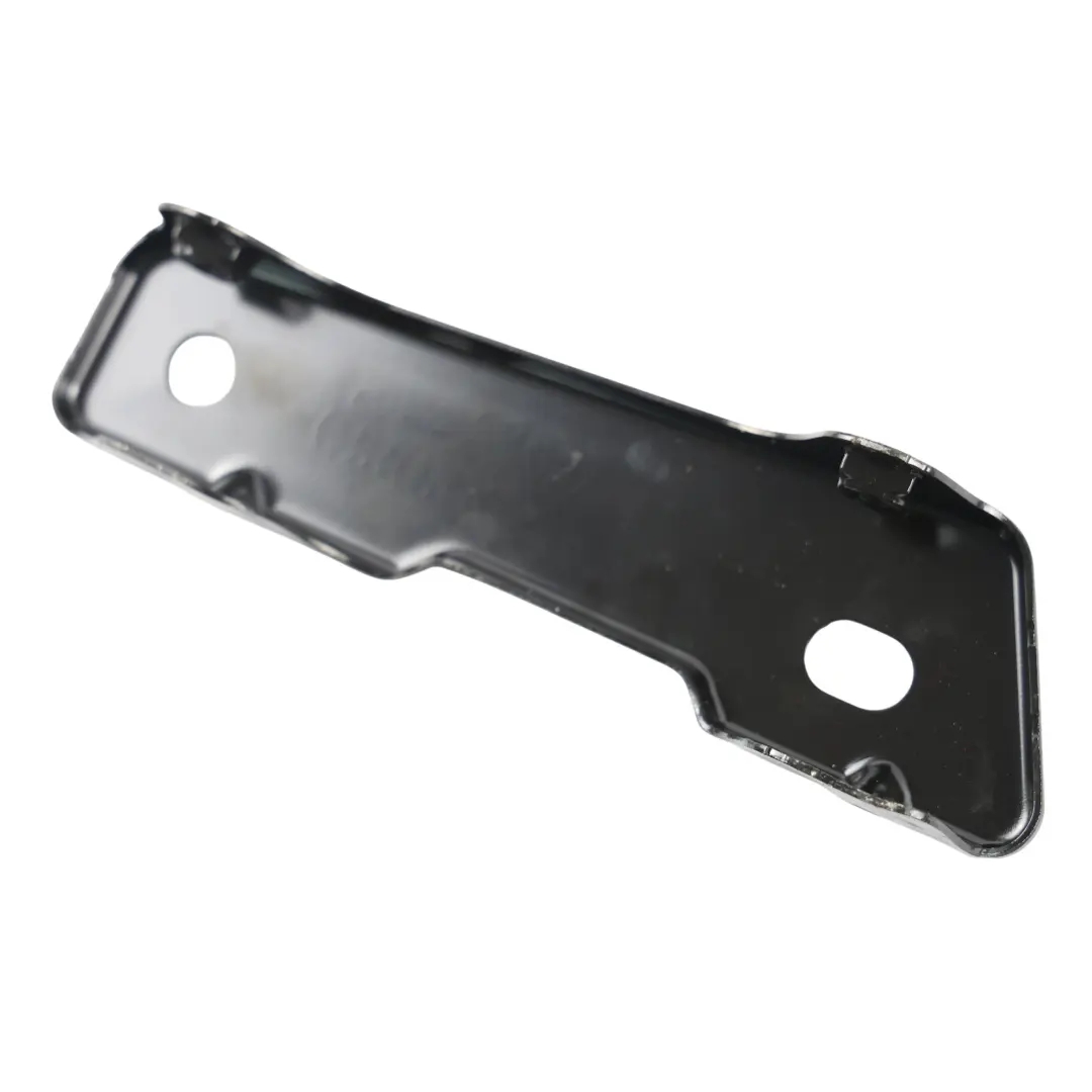 Porsche Cayenne 92A Soporte Montaje Módulo Unidad Control Amplificador - SKU 7P5035209 - Número de pieza 7P5035209
