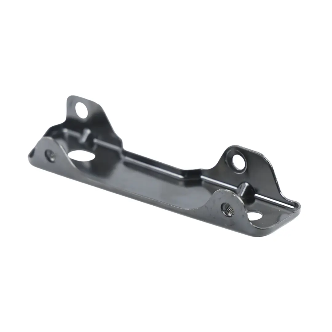 Uchwyt Mocowania Modułu Wzmacniacza do Porsche Cayenne 92A o numerze 7P5035209 Porsche Cayenne 92A Uchwyt Mocowania Modułu Wzmacniacza - SKU 7P5035209 - Numer Części 7P5035209