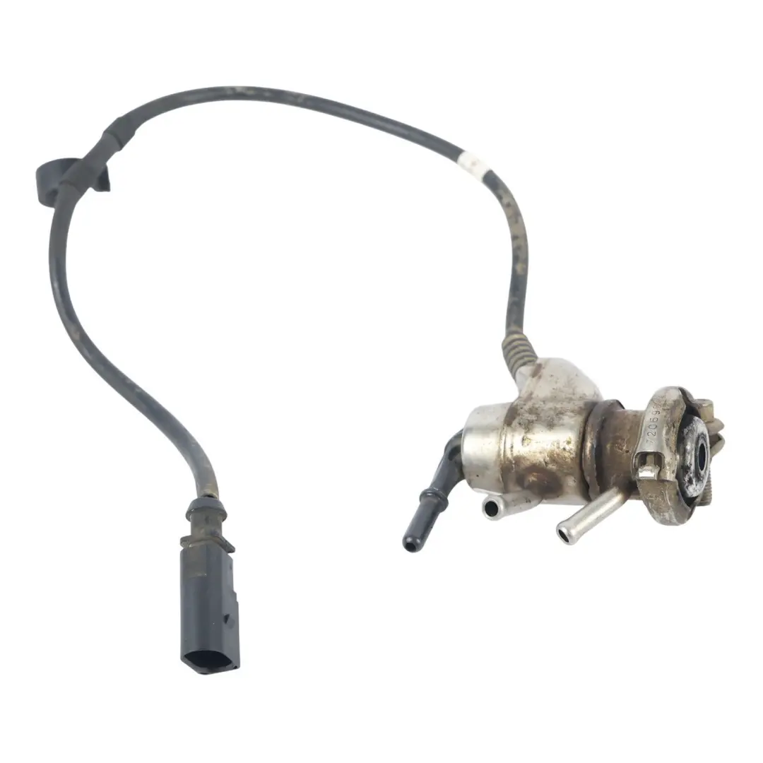 AdBlue Einspritzdüse Ventil Bosch 4.2 Diesel für Porsche Cayenne 92A mit Teilenummer 7P5131113C Porsche Cayenne 92A AdBlue Einspritzdüse Ventil Bosch 4.2 Diesel - SKU 7P5131113C - Teilenummer 7P5131113C