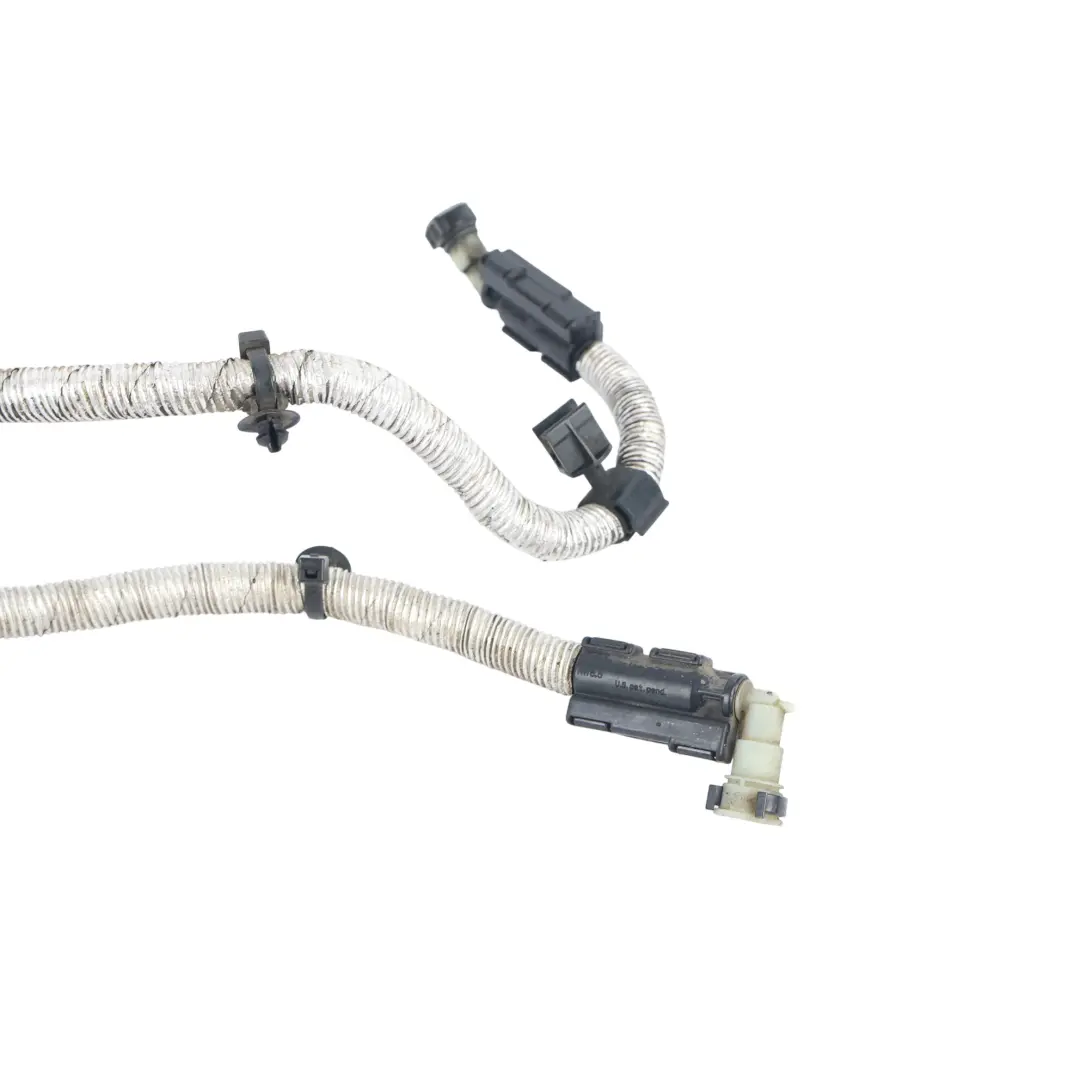 Tuyau Conduite Réservoir Additif AdBlue pour Porsche Cayenne 92A à propos du numéro de pièce 7P5131959 Porsche Cayenne 92A Tuyau Conduite Réservoir Additif AdBlue - SKU 7P5131959 - Numéro de pièce 7P5131959