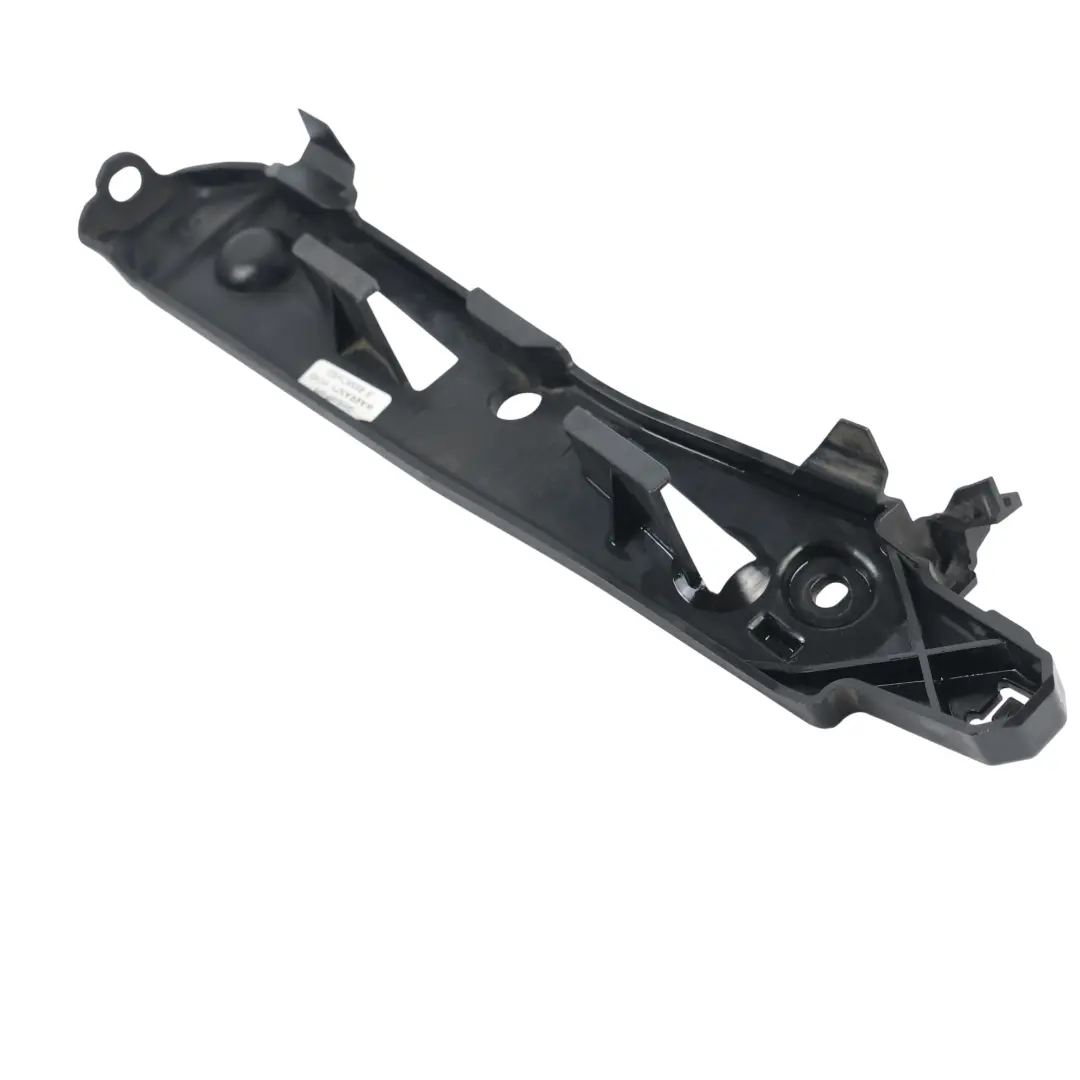 Support Fixation Pare-Chocs Avant Droit pour Porsche Cayenne 92A à propos du numéro de pièce 7P5807050B Porsche Cayenne 92A Support Fixation Pare-Chocs Avant Droit - SKU 7P5807050B - Numéro de pièce 7P5807050B