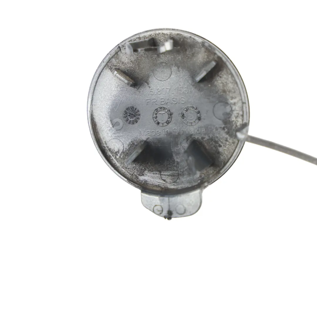 Cache Œillet Remorquage Avant Droit Gris Météore M7W pour Porsche Cayenne 92A à propos du numéro de pièce 7P5807156A Porsche Cayenne 92A Cache Œillet Remorquage Avant Droit Gris Météore M7W - SKU 7P5807156A-MET - Numéro de pièce 7P5807156A