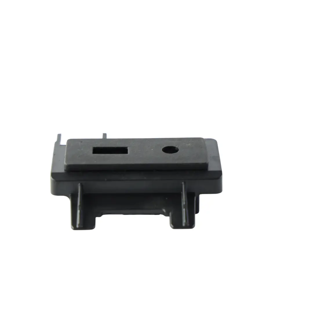 Porsche Cayenne 92A Pannello Cornice Presa USB AUX - SKU 7P5863797 - Numero di parte 7P5863797