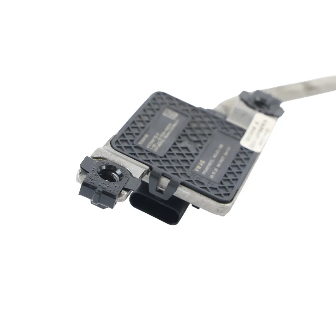 Sensore Lambda NOx Scarico 4.2 Diesel per Porsche Cayenne 92A con numero di parte 7P5907807C Porsche Cayenne 92A Sensore Lambda NOx Scarico 4.2 Diesel - SKU 7P5907807C - Numero di parte 7P5907807C