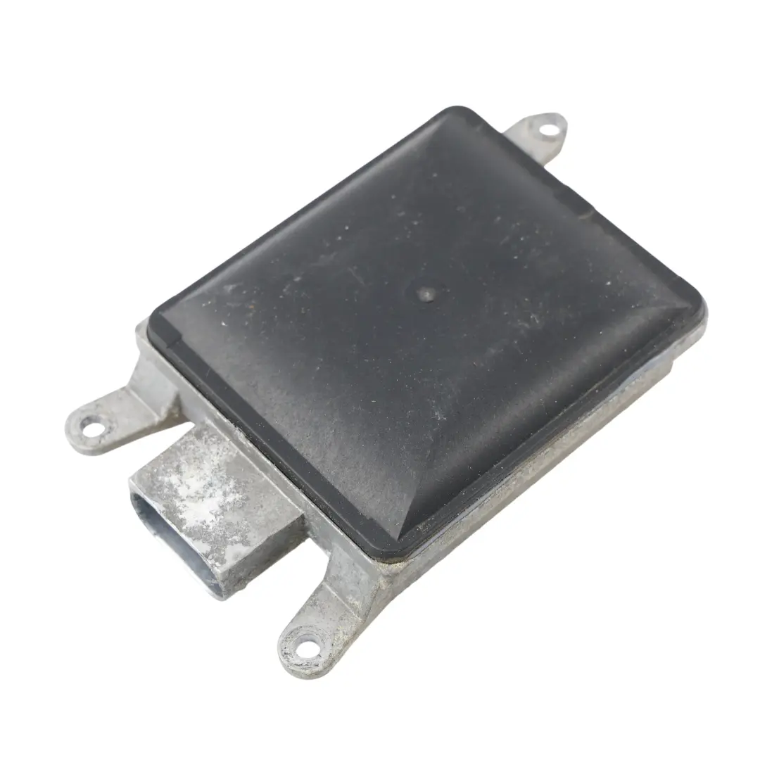 Porsche Cayenne Turbo 92A Lane Change Assistant Module Unit Right O/S - SKU 7P5910568C - Part number 7P5910568C