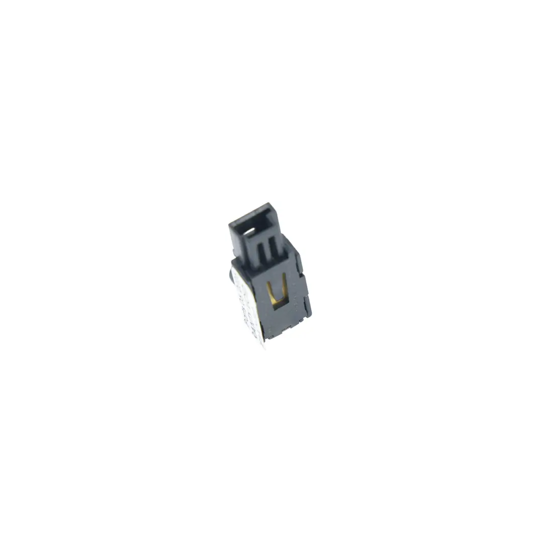 Innenleuchte Steckverbinder Fassung für Porsche Cayenne 92A mit Teilenummer 7P5947145 Porsche Cayenne 92A Innenleuchte Steckverbinder Fassung - SKU 7P5947145 - Teilenummer 7P5947145