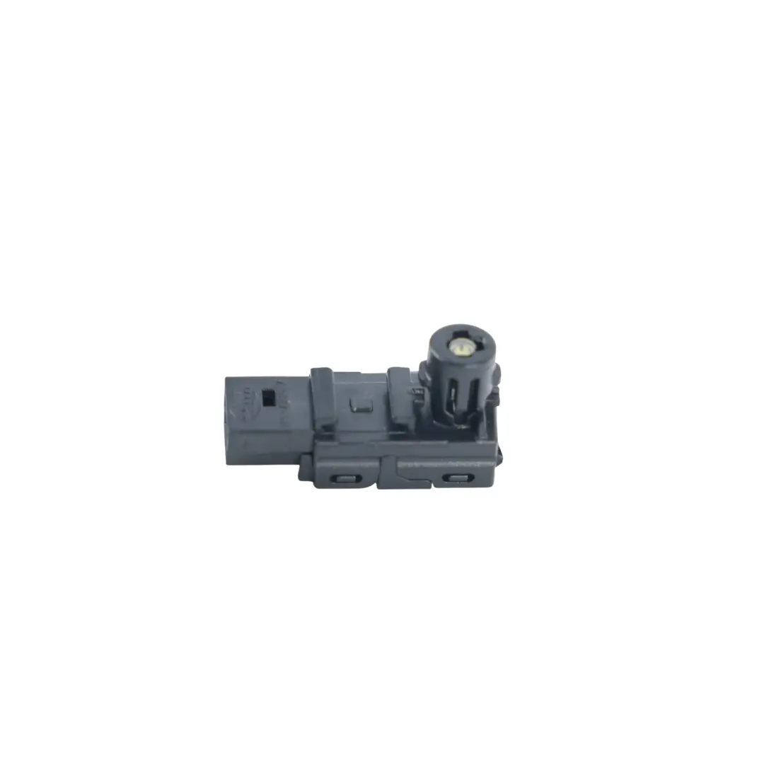 Porsche Cayenne 92A Connettore Presa Luce Interna - SKU 7P5947145 - Numero di parte 7P5947145