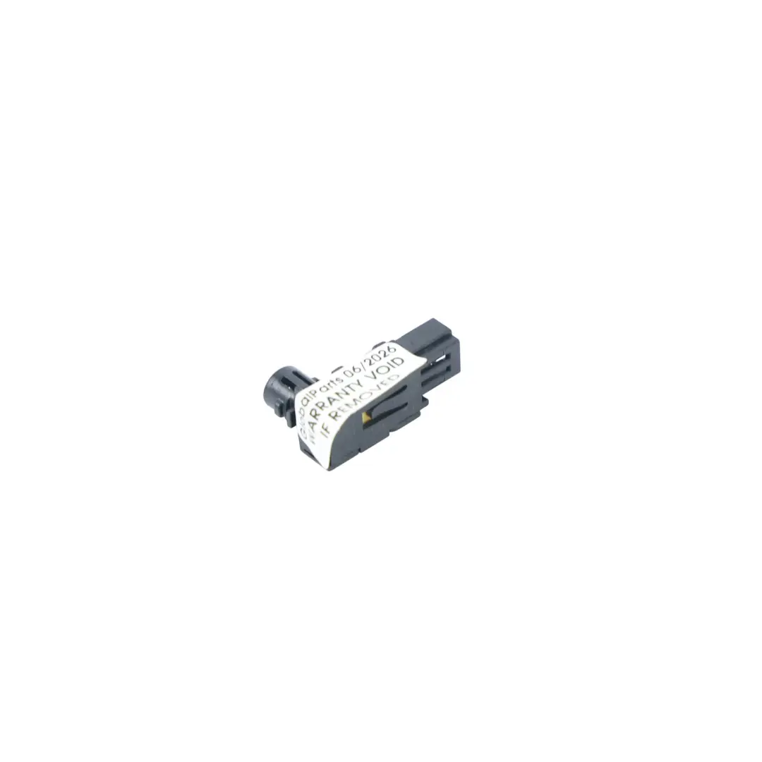 Porsche Cayenne 92A Connettore Presa Luce Interna - SKU 7P5947145 - Numero di parte 7P5947145