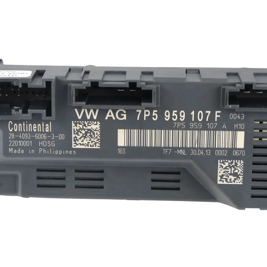 Control Module Unit to Porsche Cayenne 92A Rear Tailgate with Part number 7P5959107F Porsche Cayenne 92A Rear Tailgate Control Module Unit - SKU 7P5959107F - Part number 7P5959107F
