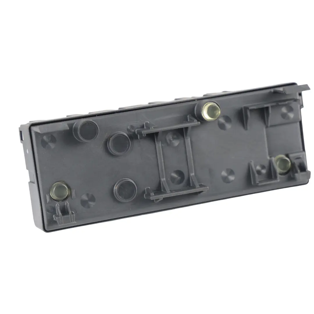 Control Module Unit to Porsche Cayenne 92A Rear Tailgate with Part number 7P5959107F Porsche Cayenne 92A Rear Tailgate Control Module Unit - SKU 7P5959107F - Part number 7P5959107F