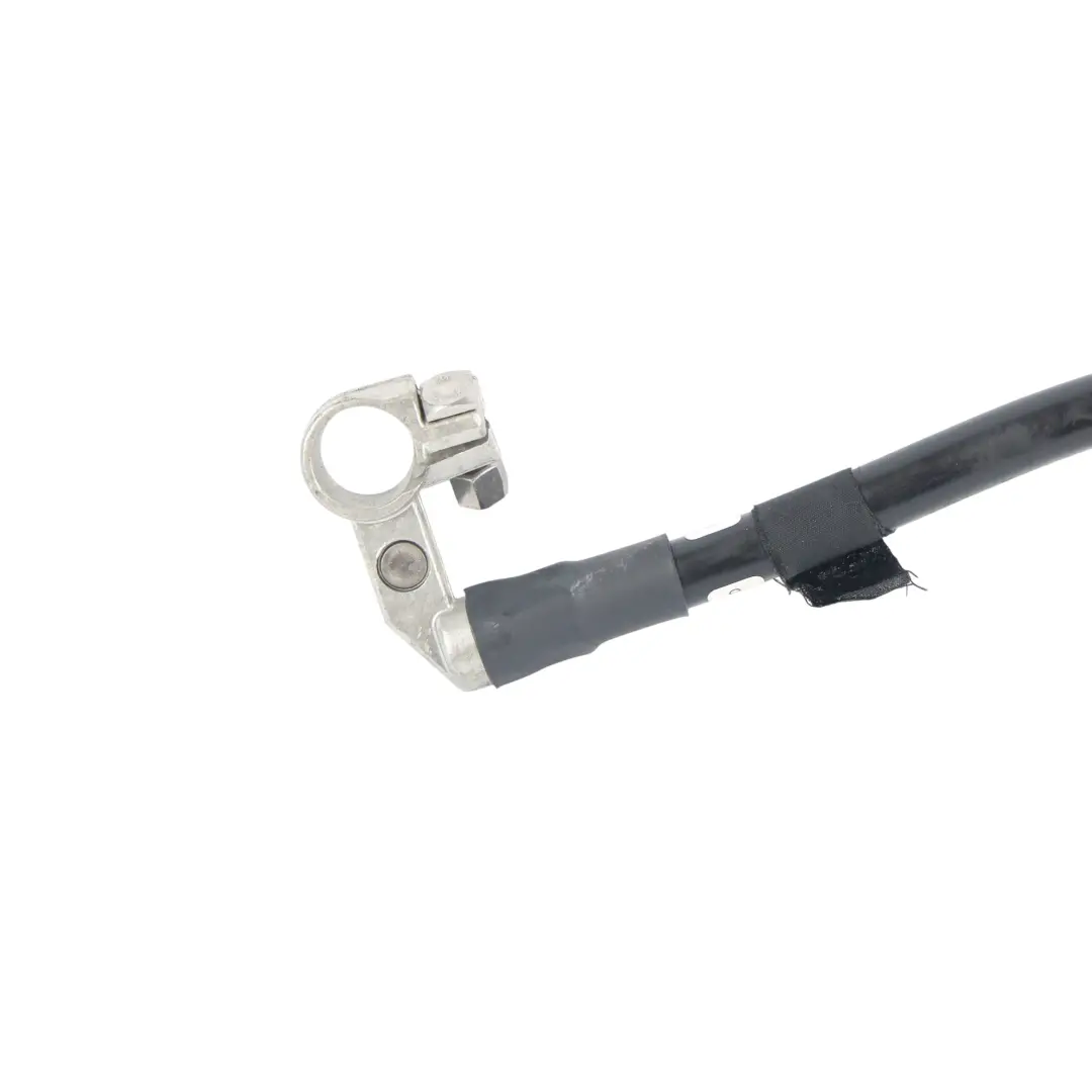 Câble Batterie Positif 3.0 Diesel pour Porsche Cayenne 92A à propos du numéro de pièce 7P5971225B Porsche Cayenne 92A Câble Batterie Positif 3.0 Diesel - SKU 7P5971225B - Numéro de pièce 7P5971225B