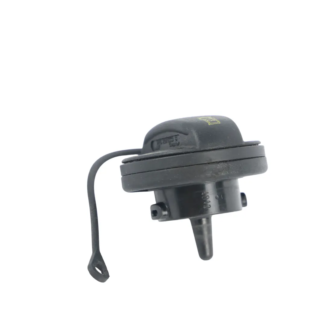 7P Tappo Bocchettone Carburante Diesel per BMW VW Volkswagen Touareg con numero di parte 7P6201553B BMW VW Volkswagen Touareg 7P Tappo Bocchettone Carburante Diesel - SKU 7P6201553B - Numero di parte 7P6201553B
