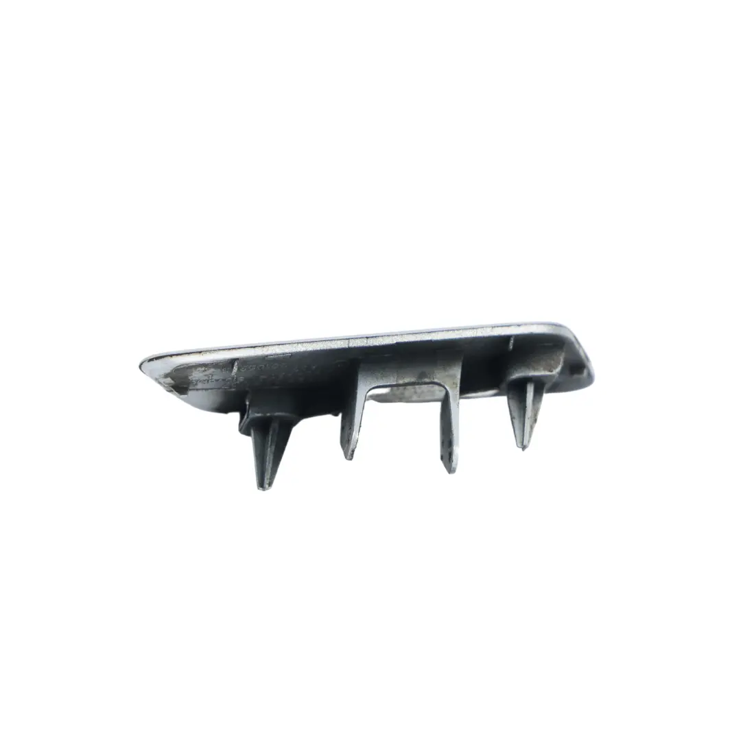 Volkswagen Touareg 7P Cache Couvercle Lave-Phare Avant Gauche Argent Glacé X7W - SKU 7P6807937-ICS - Numéro de pièce 7P6807937