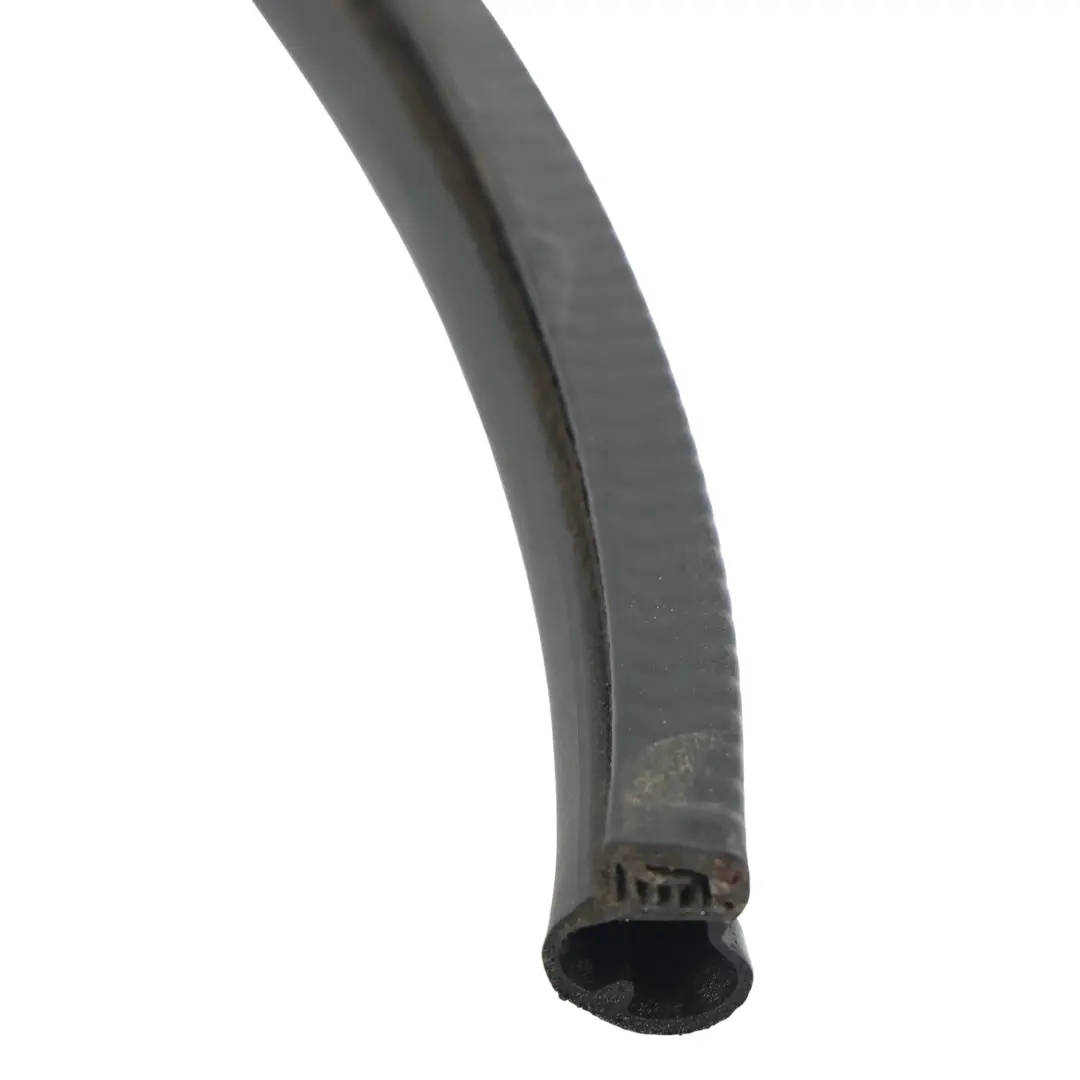 Volkswagen Touareg 7P Joint Caoutchouc Capot Moteur - SKU 7P6823707A - Numéro de pièce 7P6823707A