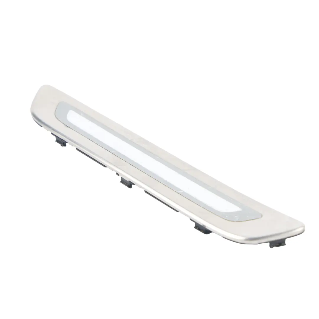 7P Einstiegsleiste Hinten Chrom Rechts für Volkswagen Touareg mit Teilenummer 7P6853174J Volkswagen Touareg 7P Einstiegsleiste Hinten Chrom Rechts - SKU 7P6853174J - Teilenummer 7P6853174J